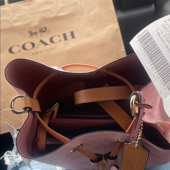 Coach powder Pink Rowan Signature Bucket Bag 2026 soldout authentic - Picture 4 of 7